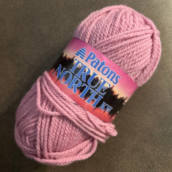 1 skein of yarn - Purple - Picture 1 of 3